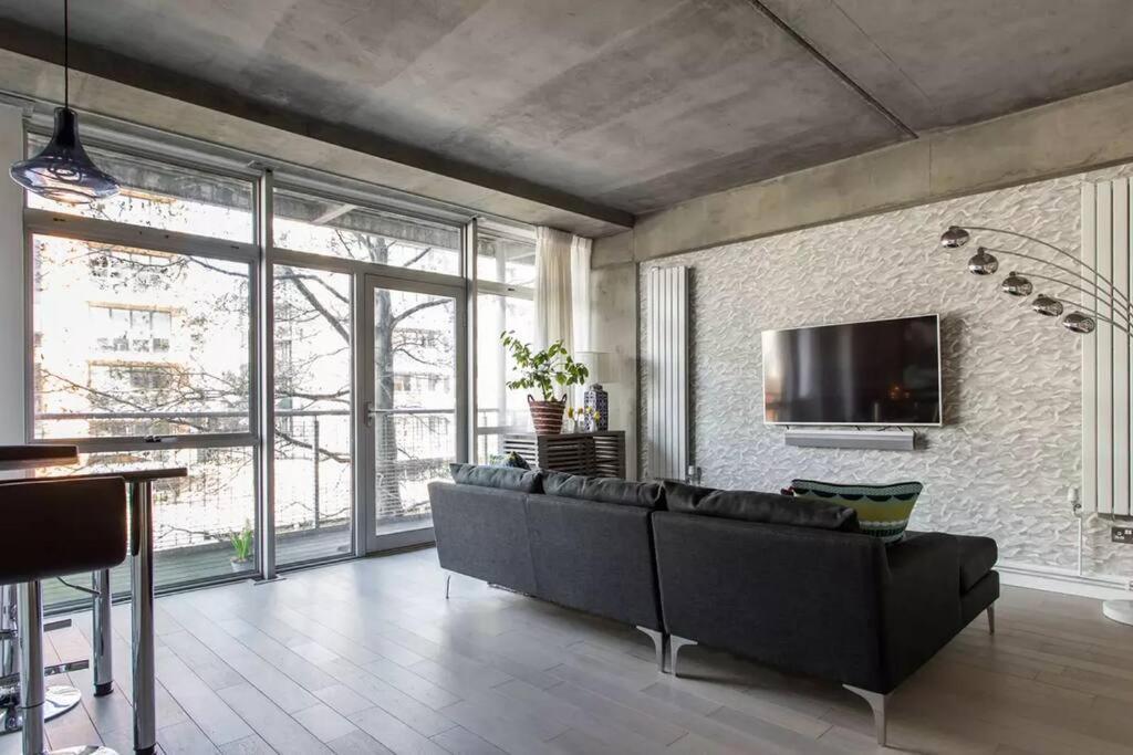 Canal-Side Apartment In Shoreditch London Exterior foto